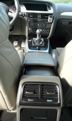 Audi A4 cena 29900 przebieg: 198000, rok produkcji 2009 z Zawiercie małe 407